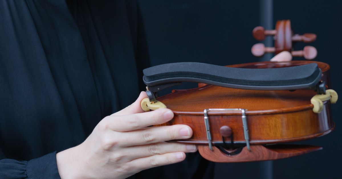 バイオリンは肩当てなしでもビブラートできる？構え方の違いとは Violin Prelude